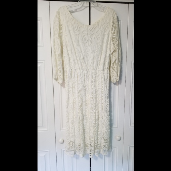 3x white dress